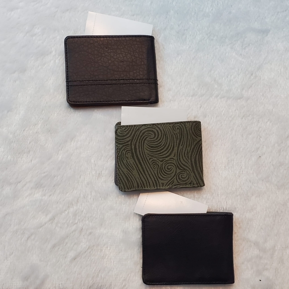 O'Neill Other - New O'Neill Bundle of 3 wallets color Multicolor size ONE.